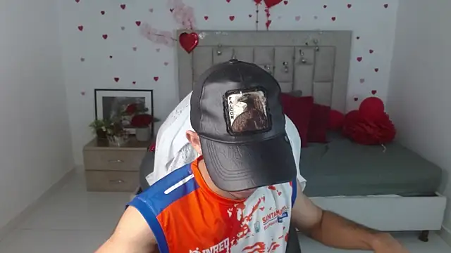 Snapshot of Caius_fox chatting on February 28, 2026, 11:11 am Caius fox online show from February 28, 2026, 11:11 am