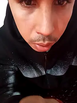 coupl hwaya99 online show from March 10, 2026, 7:19 pm