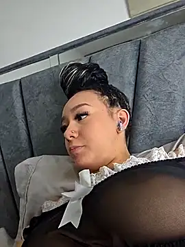 alaia princess online show from March 18, 2026, 11:30 pm