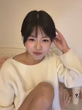 Snapshot of Nana-3 chatting on February 28, 2026, 3:24 pm Nana-3 online show from February 28, 2026, 3:24 pm