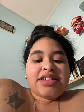 Snapshot of Aloyenita chatting on February 11, 2026, 9:03 am Aloyenita online show from February 11, 2026, 9:03 am