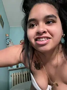 Snapshot of Aloyenita chatting on March 26, 2026, 11:27 am Aloyenita online show from March 26, 2026, 11:27 am