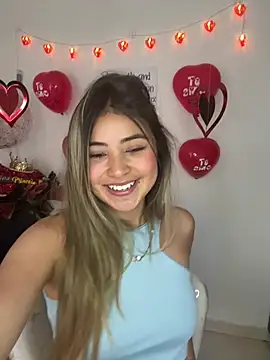 Snapshot of sweetlove- chatting on February 16, 2026, 9:55 pm sweetlove- online show from February 16, 2026, 9:55 pm