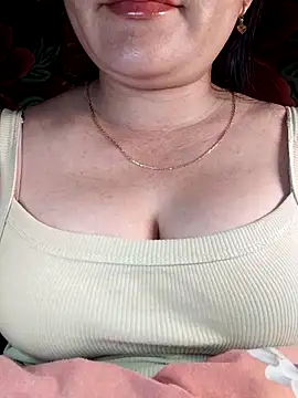 Reina Fcup01 online show from February 12, 2026, 3:18 pm