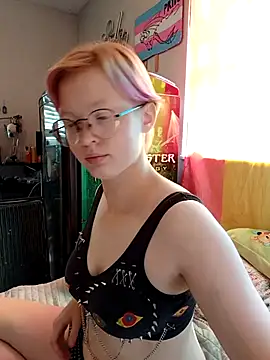 JennaFluid online show from July 16, 2026, 9:32 pm