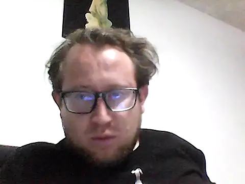 Ecuhot8976 online show from February 10, 2026, 3:54 am