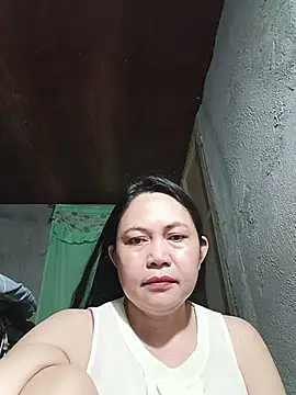 hotpinay 45 online show from May 27, 2026, 8:28 pm