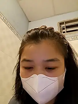 Daisy-lusia2026 online show from March 10, 2026, 10:15 pm