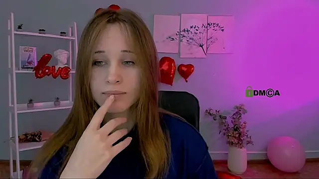 Snapshot of eira_mouse chatting on February 14, 2026, 9:28 am eira mouse online show from February 14, 2026, 9:28 am