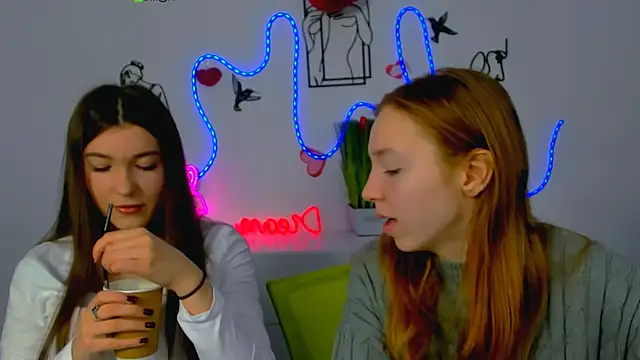 Snapshot of elis_sunny chatting on February 22, 2026, 6:46 am elis sunny online show from February 22, 2026, 6:46 am