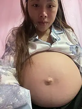 Emxinhka1 online show from April 4, 2026, 2:25 pm