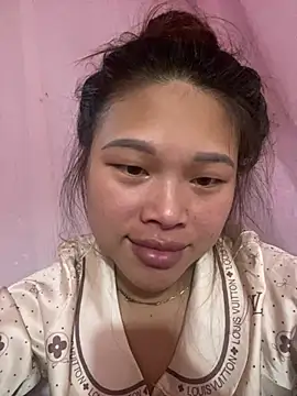 Emxinhka1 online show from May 5, 2026, 9:06 am