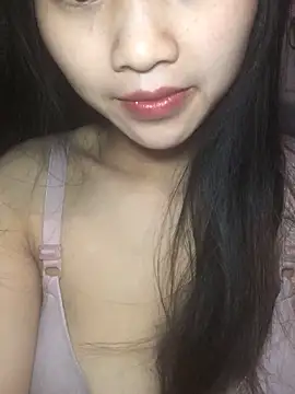 Snapshot of uyensexy chatting on February 4, 2026, 3:40 pm uyensexy online show from February 4, 2026, 3:40 pm