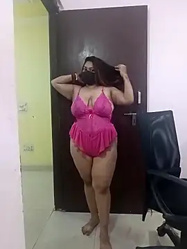 Aliya Hott online show from April 4, 2026, 2:54 am