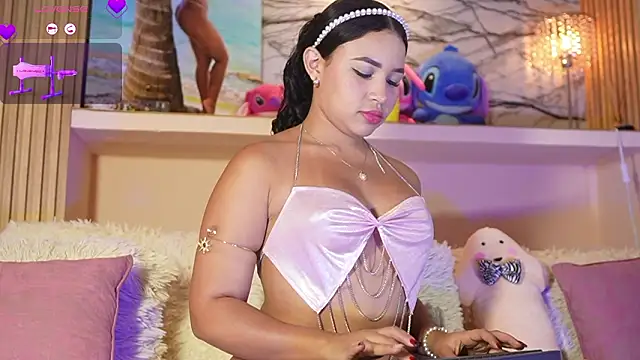 Snapshot of Adriana_crof chatting on February 22, 2026, 3:51 am Adriana crof online show from February 22, 2026, 3:51 am