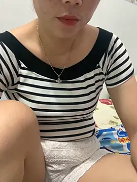 Baby-lovely69 online show from April 11, 2026, 4:50 am