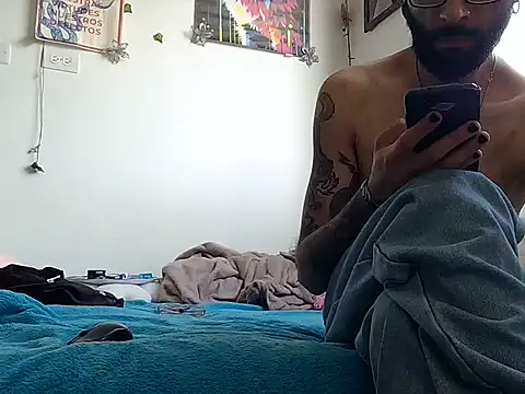 venus midnight online show from February 12, 2026, 9:32 pm