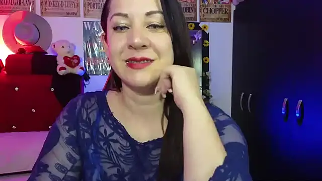 sara-smi online show from February 4, 2026, 8:03 pm