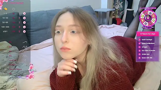 Snapshot of Emiliaaah chatting on February 19, 2026, 10:28 pm Emiliaaah online show from February 19, 2026, 10:28 pm