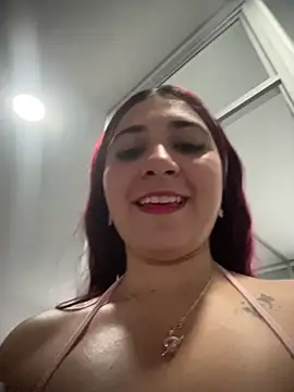 Snapshot of Nahomy_Benett chatting on February 12, 2026, 11:27 am Nahomy Benett online show from February 12, 2026, 11:27 am