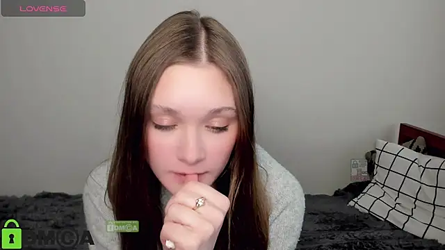 Elina X online show from May 29, 2026, 2:04 pm