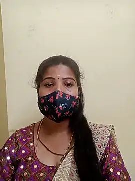 Snapshot of Madhusri_Tamil_Telugu chatting on February 10, 2026, 9:24 am Madhusri Tamil Telugu online show from February 10, 2026, 9:24 am