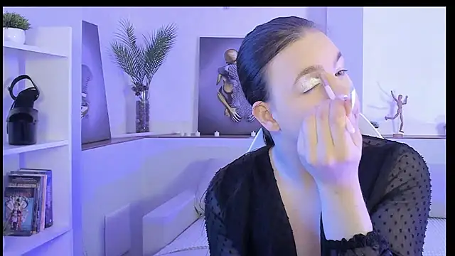 Snapshot of Madison_dolly chatting on March 7, 2026, 2:08 am Madison dolly online show from March 7, 2026, 2:08 am