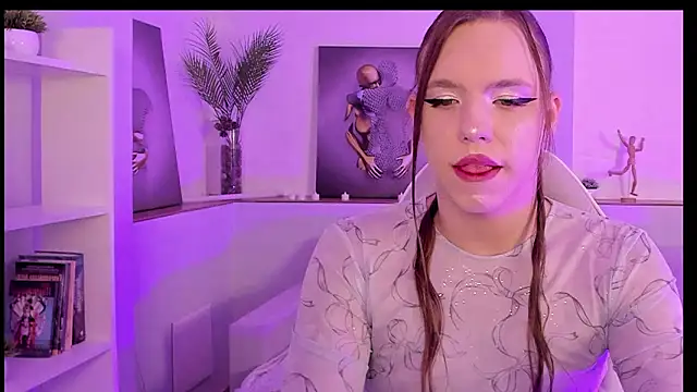 Snapshot of Madison_dolly chatting on March 8, 2026, 2:04 am Madison dolly online show from March 8, 2026, 2:04 am