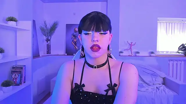 Snapshot of Madison_dolly chatting on April 5, 2026, 8:55 am Madison dolly online show from April 5, 2026, 8:55 am