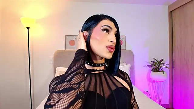 Snapshot of KarolPortellaa chatting on April 26, 2026, 12:47 pm KarolPortellaa online show from April 26, 2026, 12:47 pm