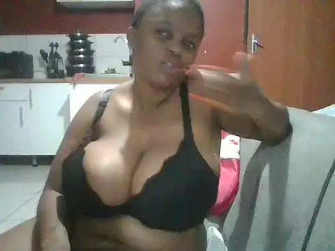 Snapshot of PrettyLisa26 chatting on April 16, 2026, 3:18 am PrettyLisa26 online show from April 16, 2026, 3:18 am