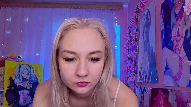 Audrey Kiss online show from February 1, 2026, 6:56 am