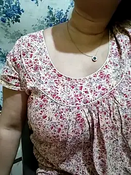 PARI51 online show from February 25, 2026, 9:24 pm