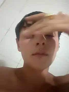 sirenitamua online show from April 8, 2026, 5:18 am