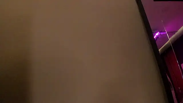 MiaTorres4 online show from March 27, 2026, 4:18 am