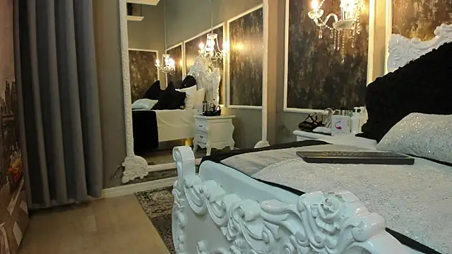 JuliethMilf online show from February 20, 2026, 7:47 pm