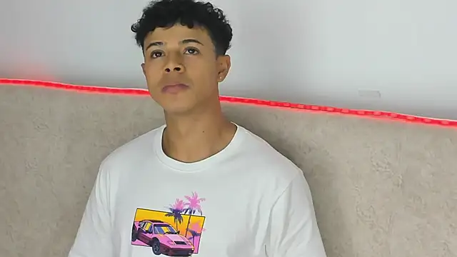 Snapshot of _Alex_Colton chatting on February 28, 2026, 10:11 pm Alex Colton online show from February 28, 2026, 10:11 pm