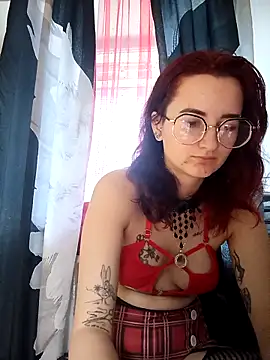 Snapshot of Persefoha chatting on February 3, 2026, 7:57 am Persefoha online show from February 3, 2026, 7:57 am