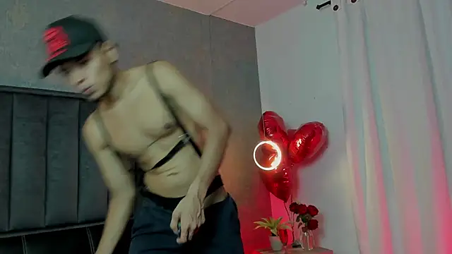 Alejandroo Montenegro online show from February 14, 2026, 12:07 am