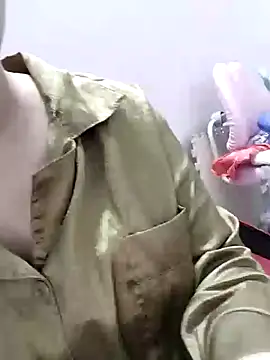 Emyeusexy88 online show from February 7, 2026, 1:04 pm