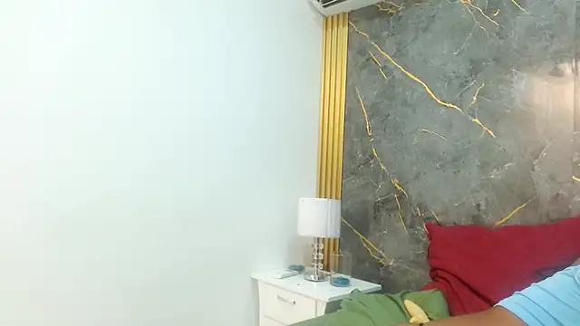 JORDAN MOOR online show from March 2, 2026, 7:54 pm