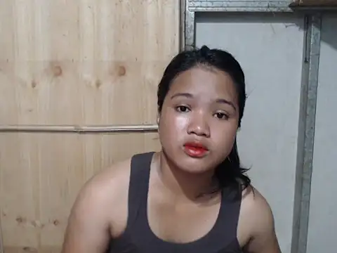 yummydelitex online show from March 27, 2026, 11:04 pm