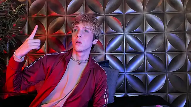 Snapshot of DannyParker_ chatting on February 13, 2026, 2:51 am DannyParker online show from February 13, 2026, 2:51 am