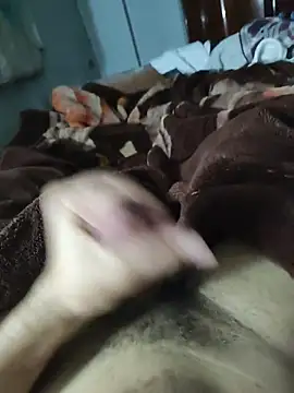 Snapshot of amirMohamed58 chatting on April 12, 2026, 1:38 pm amirMohamed58 online show from April 12, 2026, 1:38 pm