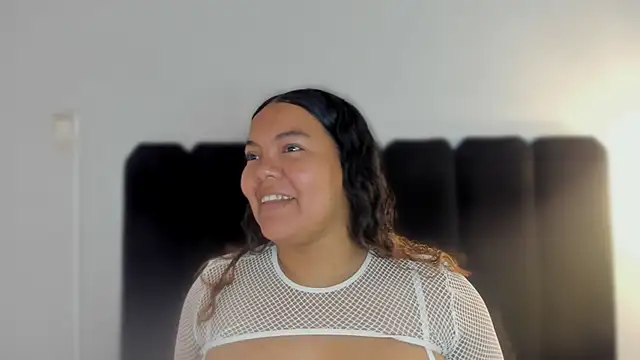 Amaranoir- online show from April 12, 2026, 3:22 am