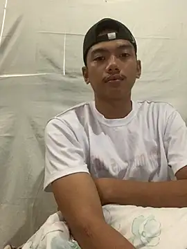 Snapshot of pablozacarias chatting on February 11, 2026, 1:10 am pablozacarias online show from February 11, 2026, 1:10 am