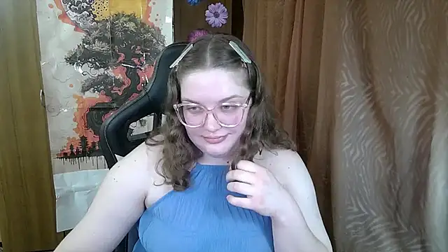 Snapshot of Teasing_Dora chatting on March 1, 2026, 11:07 pm Teasing Dora online show from March 1, 2026, 11:07 pm