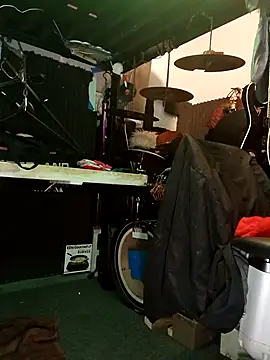 Snapshot of AllucyLu chatting on February 22, 2026, 11:09 am AllucyLu online show from February 22, 2026, 11:09 am