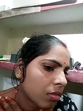 Snapshot of Priyakoli4568 chatting on February 24, 2026, 11:08 am Priyakoli4568 online show from February 24, 2026, 11:08 am