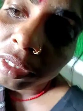 Snapshot of Priyakoli4568 chatting on April 14, 2026, 5:02 am Priyakoli4568 online show from April 14, 2026, 5:02 am